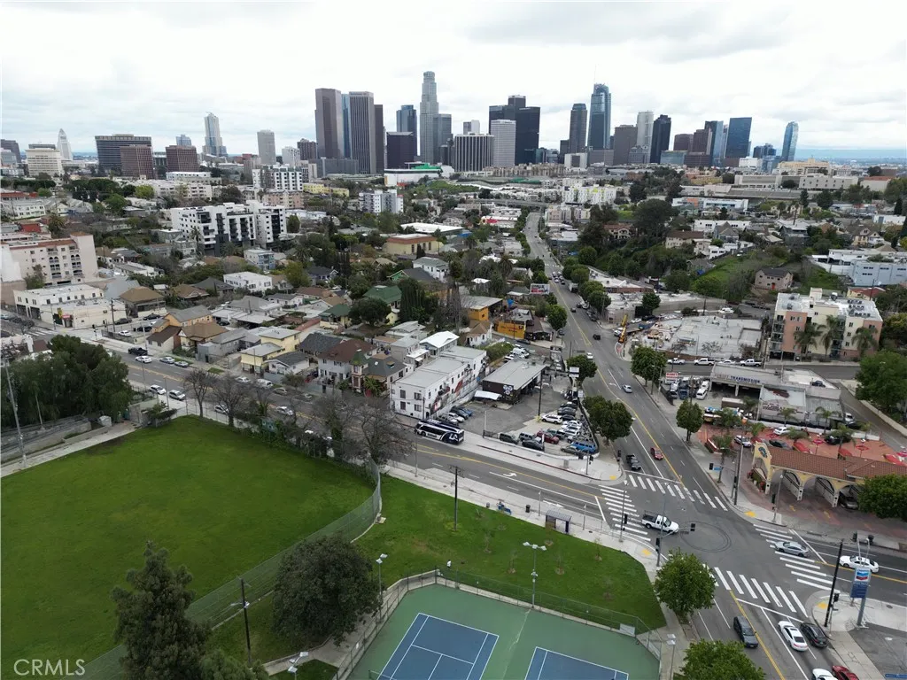 1530 W Temple Street, Los Angeles, California 90026 home-pic-9