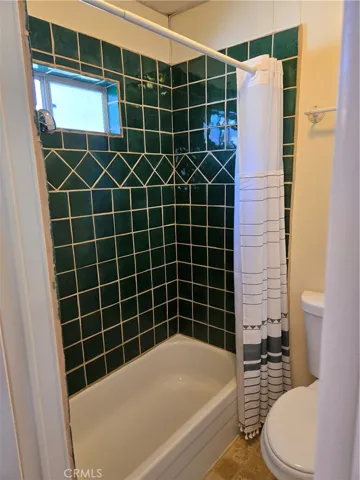 Original image. Primary bath.