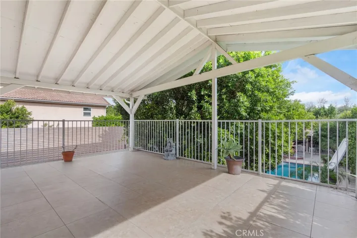 9340 Burnet Ave, North Hills, California 91343