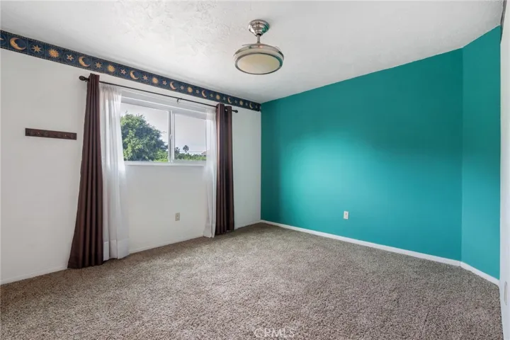 9340 Burnet Ave, North Hills, California 91343