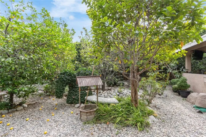 9340 Burnet Ave, North Hills, California 91343