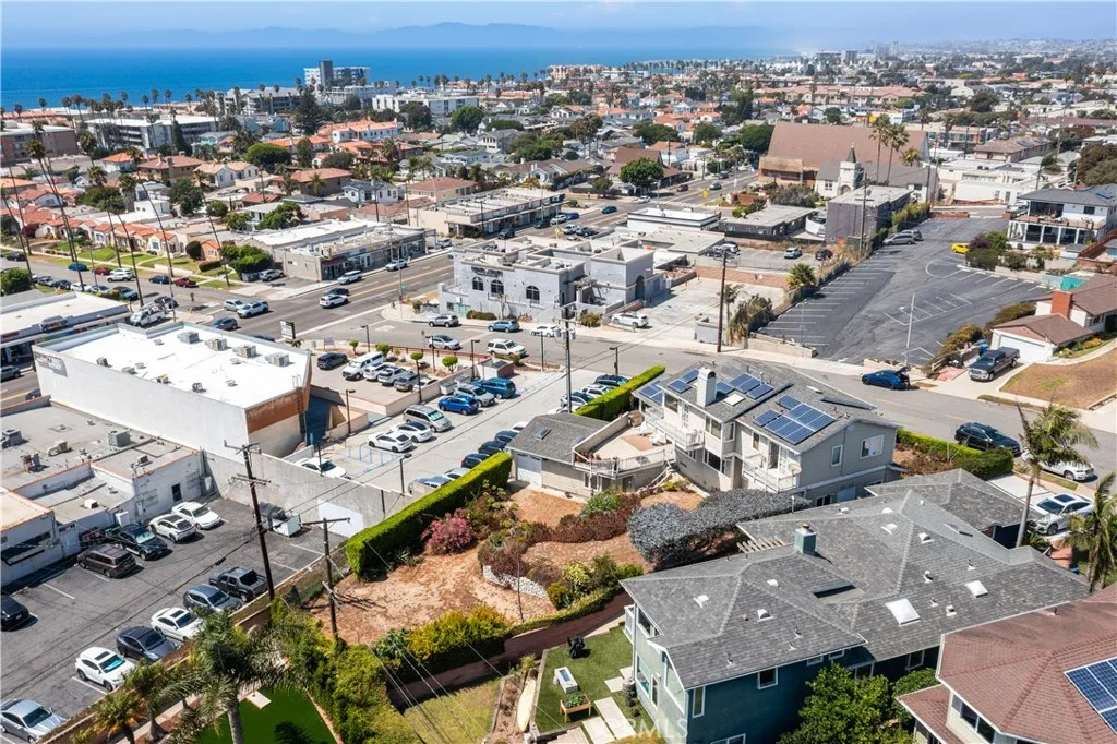 304 Avenue E, Redondo Beach, California 90277 home-pic-35