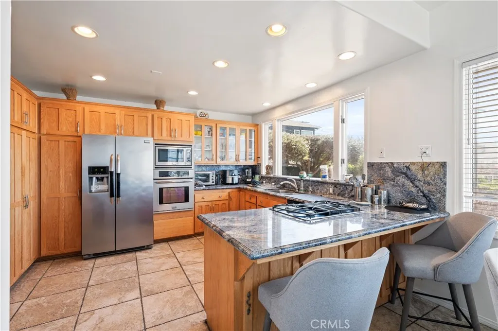 304 Avenue E, Redondo Beach, California 90277 home-pic-14