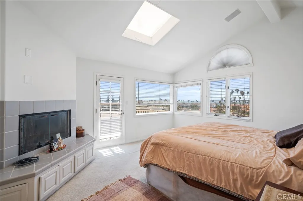 304 Avenue E, Redondo Beach, California 90277 home-pic-22