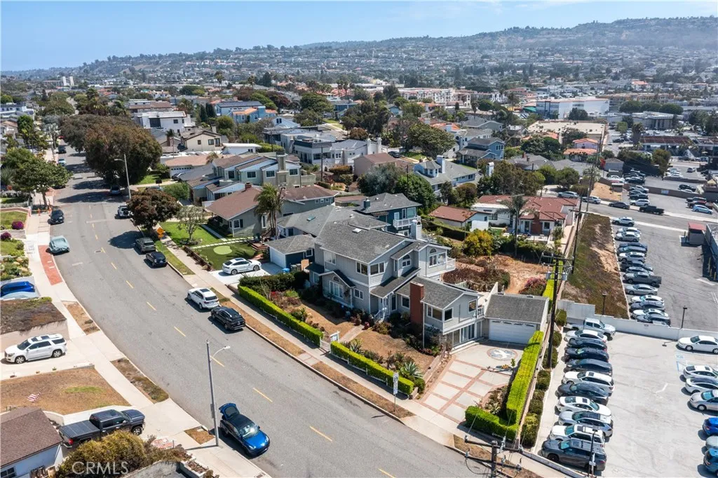 304 Avenue E, Redondo Beach, California 90277 home-pic-37