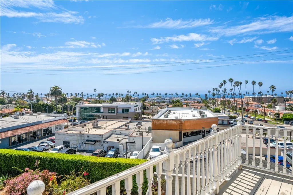 304 Avenue E, Redondo Beach, California 90277 home-pic-26