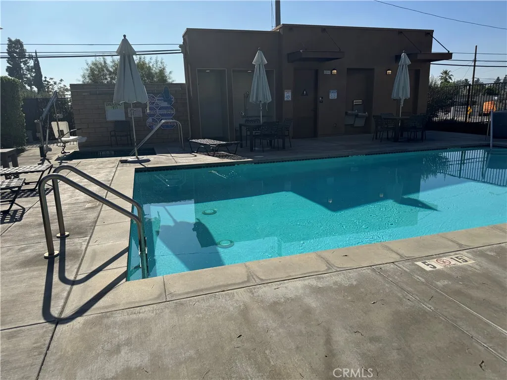 12745 Watt Lane B, Sylmar, California 91342 home-pic-33