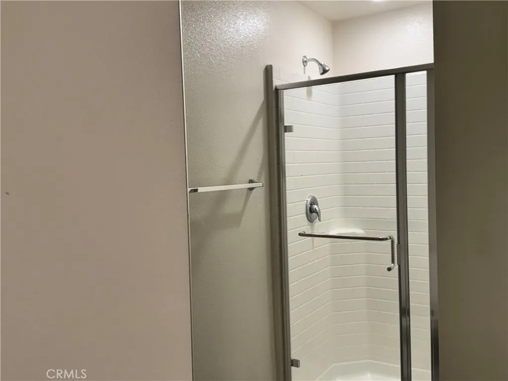 12745 Watt Lane B, Sylmar, California 91342 home-pic-17