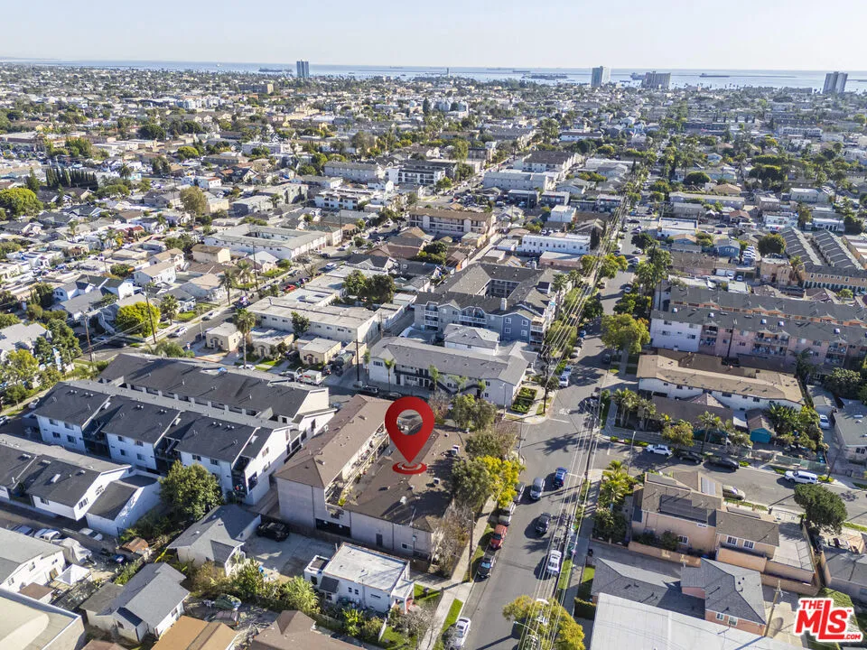 1100 Walnut Avenue 6, Long Beach, California 90813 home-pic-38