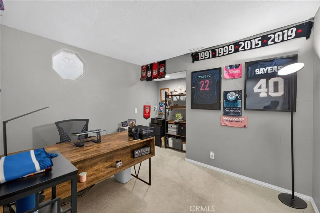1501 Rock Springs Road, San Marcos, California 92069 home-pic-33