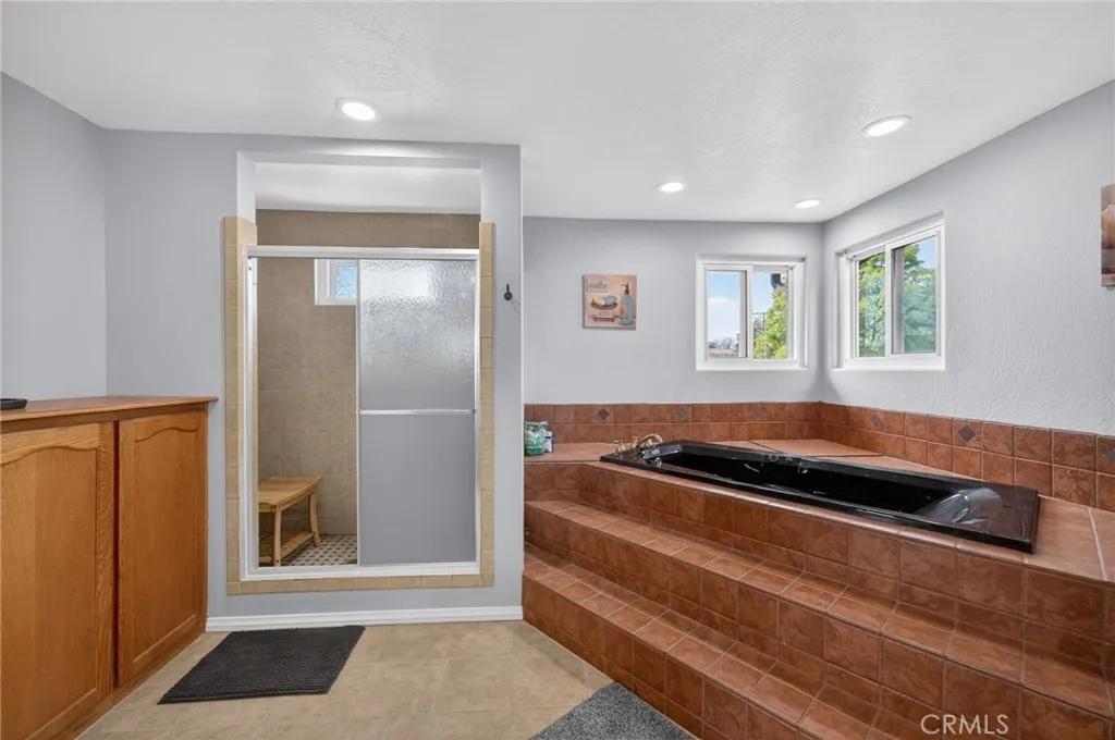 1501 Rock Springs Road, San Marcos, California 92069 home-pic-49