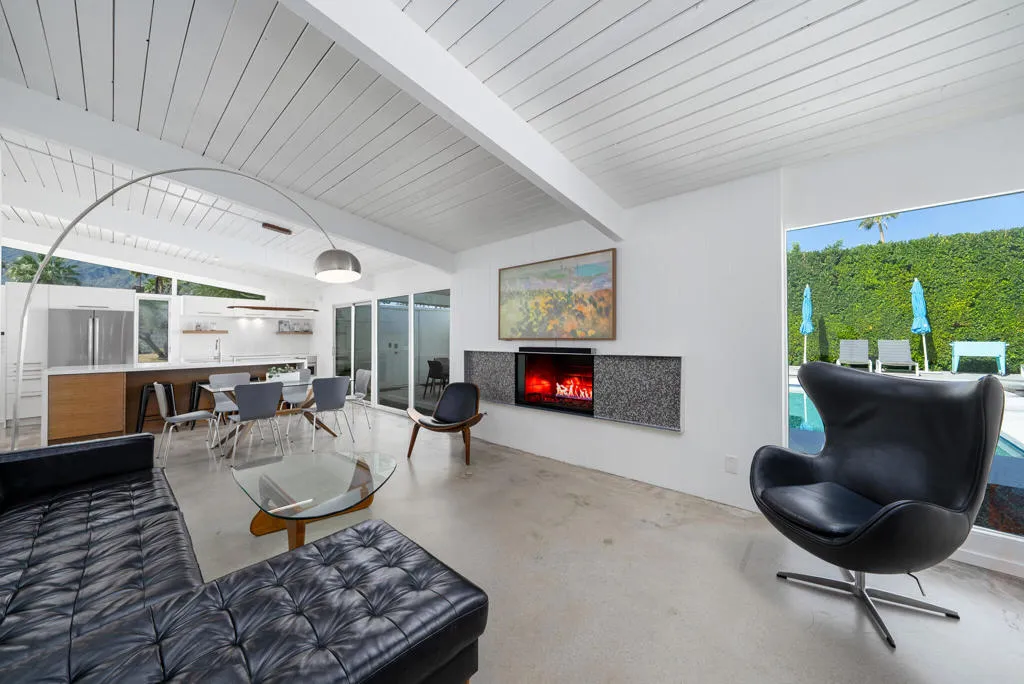 2550 N Kitty Hawk Drive, Palm Springs, California 92262 home-pic-14