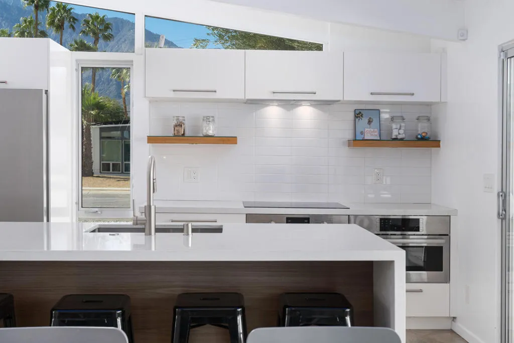2550 N Kitty Hawk Drive, Palm Springs, California 92262 home-pic-10