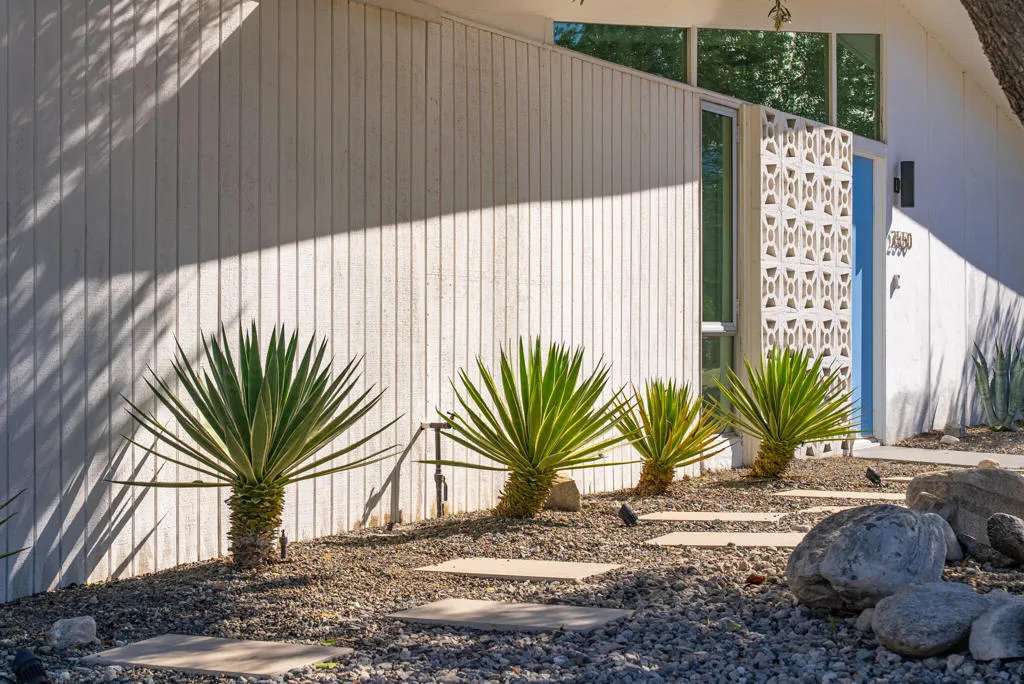 2550 N Kitty Hawk Drive, Palm Springs, California 92262 home-pic-37