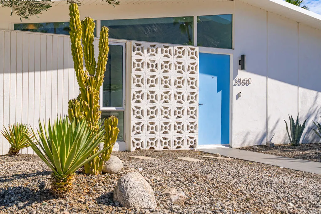 2550 N Kitty Hawk Drive, Palm Springs, California 92262 home-pic-38