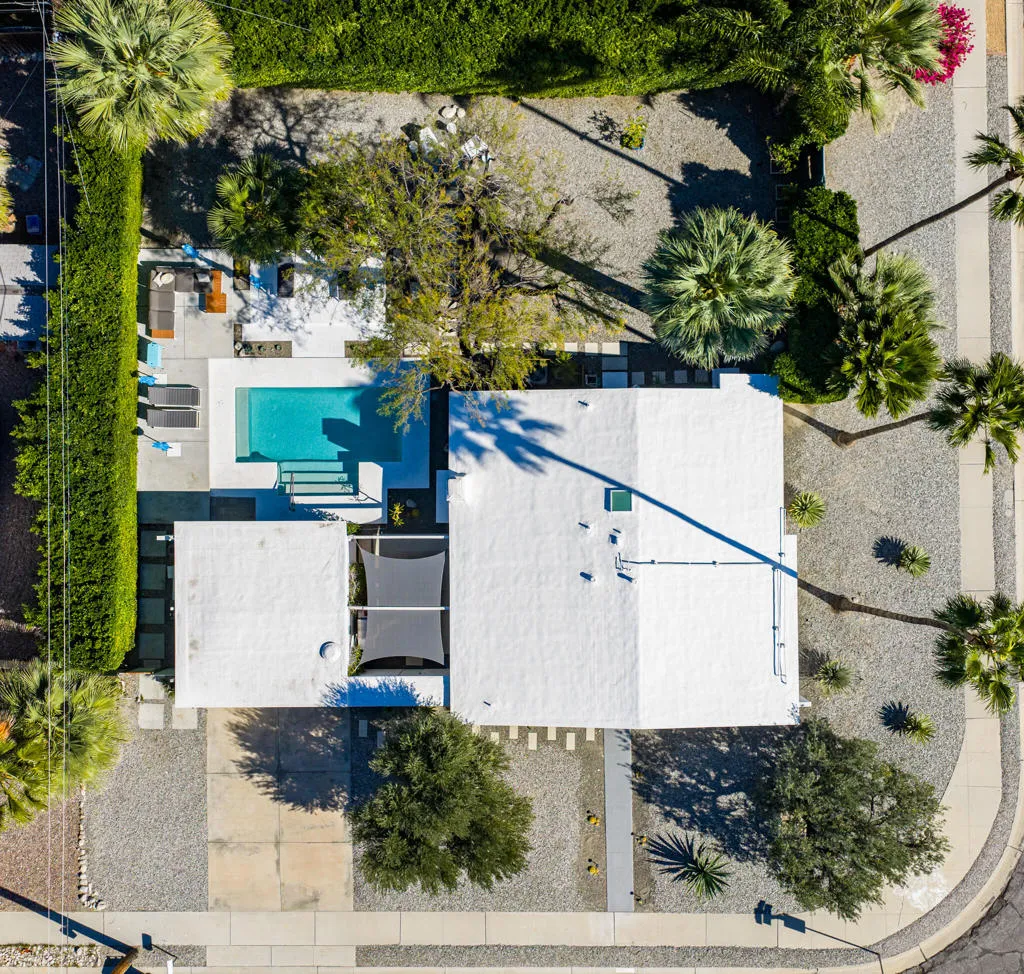 2550 N Kitty Hawk Drive, Palm Springs, California 92262 home-pic-40