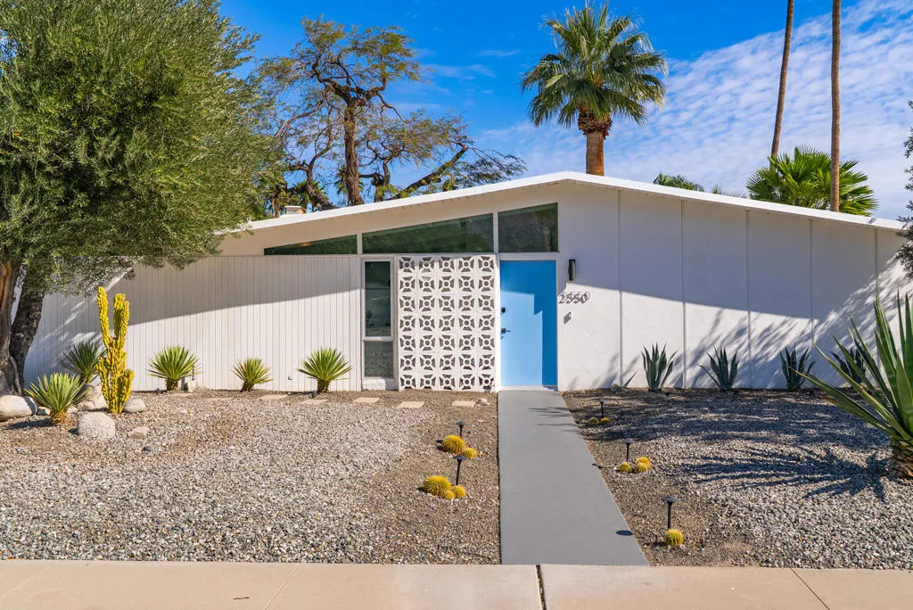 2550 N Kitty Hawk Drive, Palm Springs, California 92262 home-pic-9