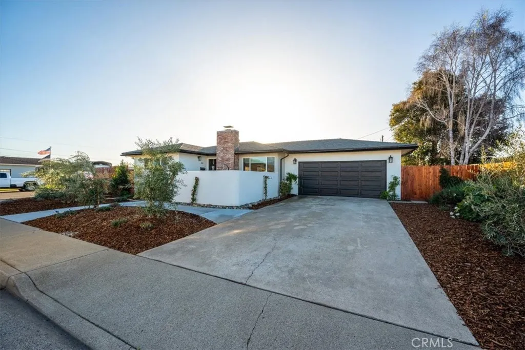 830 Pearl, Arroyo Grande, California 93420 home-pic-2