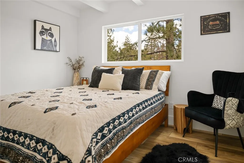 827 Penninsula, Big Bear Lake, California 92315 home-pic-29