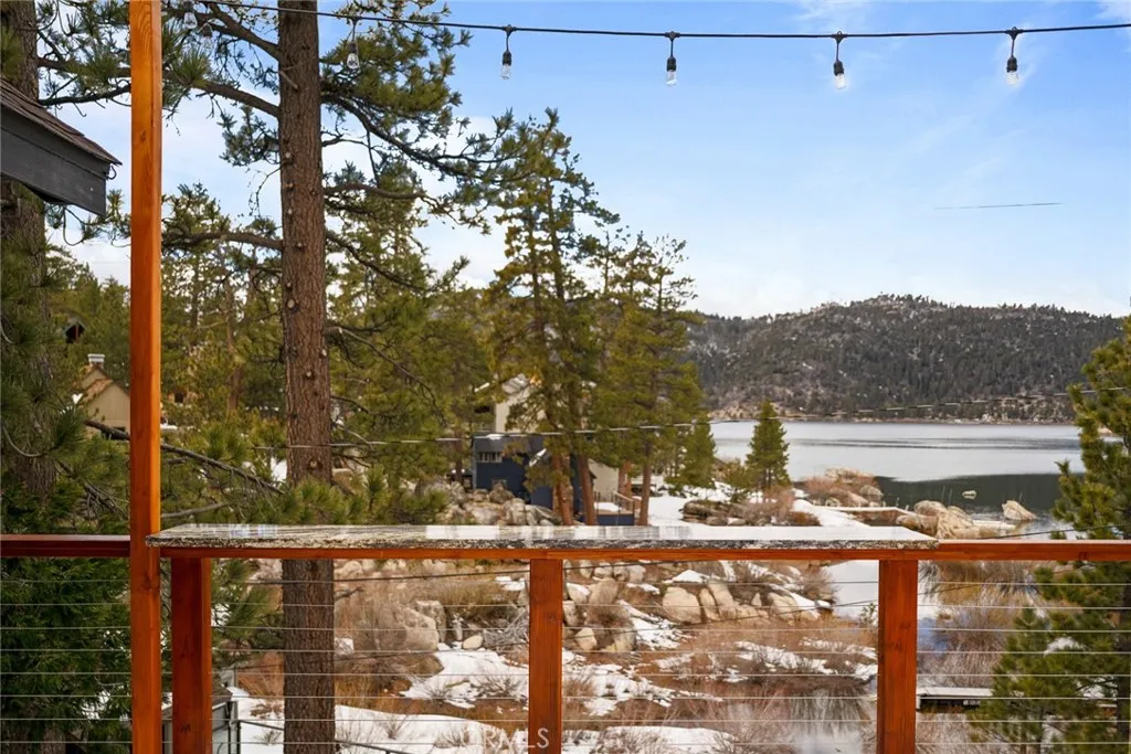 827 Penninsula, Big Bear Lake, California 92315 home-pic-47