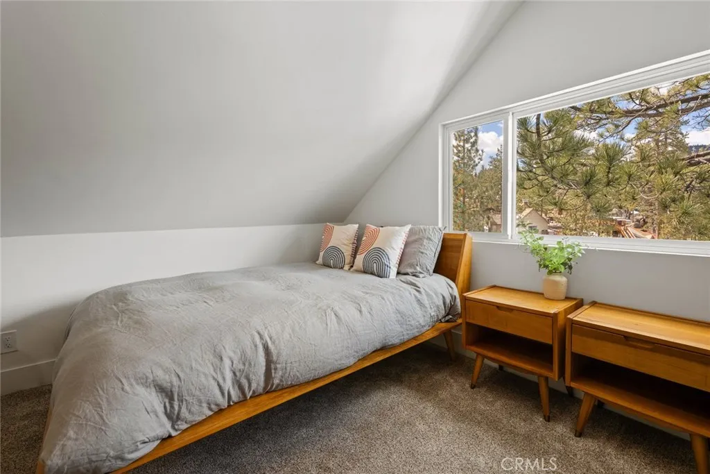 827 Penninsula, Big Bear Lake, California 92315 home-pic-49