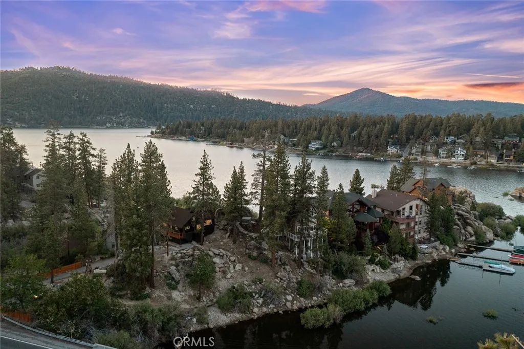 827 Penninsula, Big Bear Lake, California 92315 home-pic-54