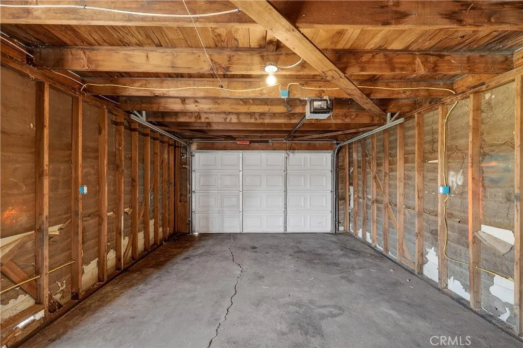 1013 -1017 W Santa Fe Avenue, Merced, California 95340 home-pic-9