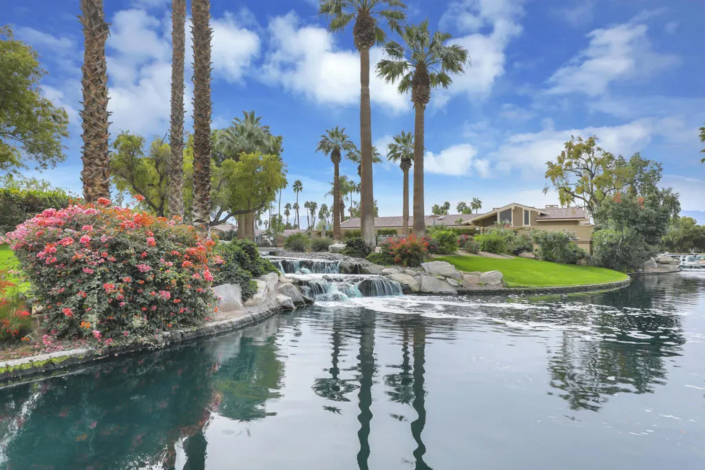331 Red River Road, Palm Desert, California 92211 home-pic-27