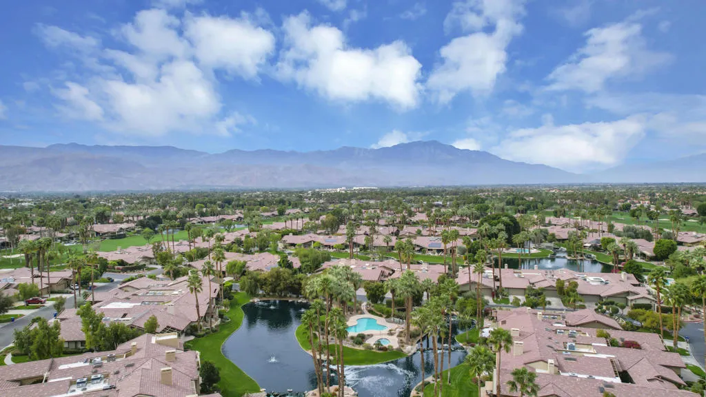 331 Red River Road, Palm Desert, California 92211 home-pic-30