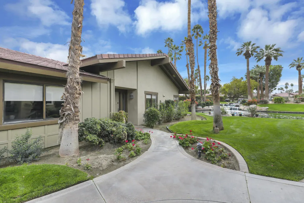 331 Red River Road, Palm Desert, California 92211 home-pic-56
