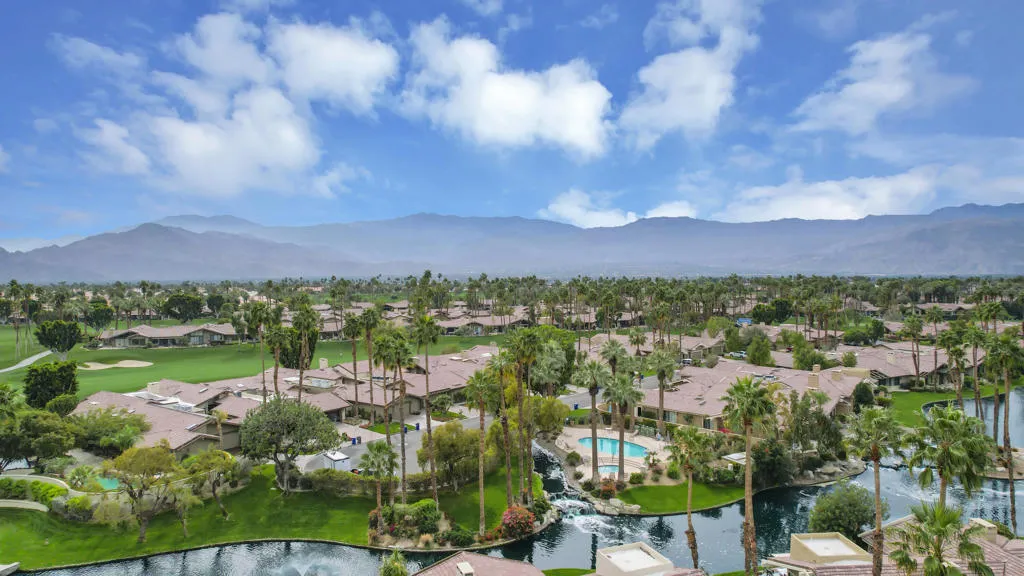 331 Red River Road, Palm Desert, California 92211 home-pic-29