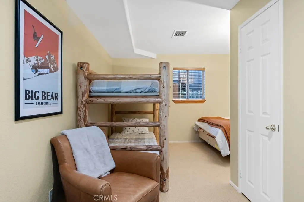 1218 Siskiyou Drive, Big Bear Lake, California 92315 home-pic-19