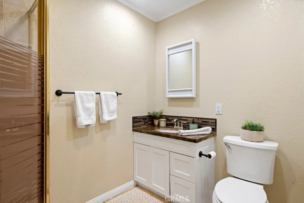 1218 Siskiyou Drive, Big Bear Lake, California 92315 home-pic-22