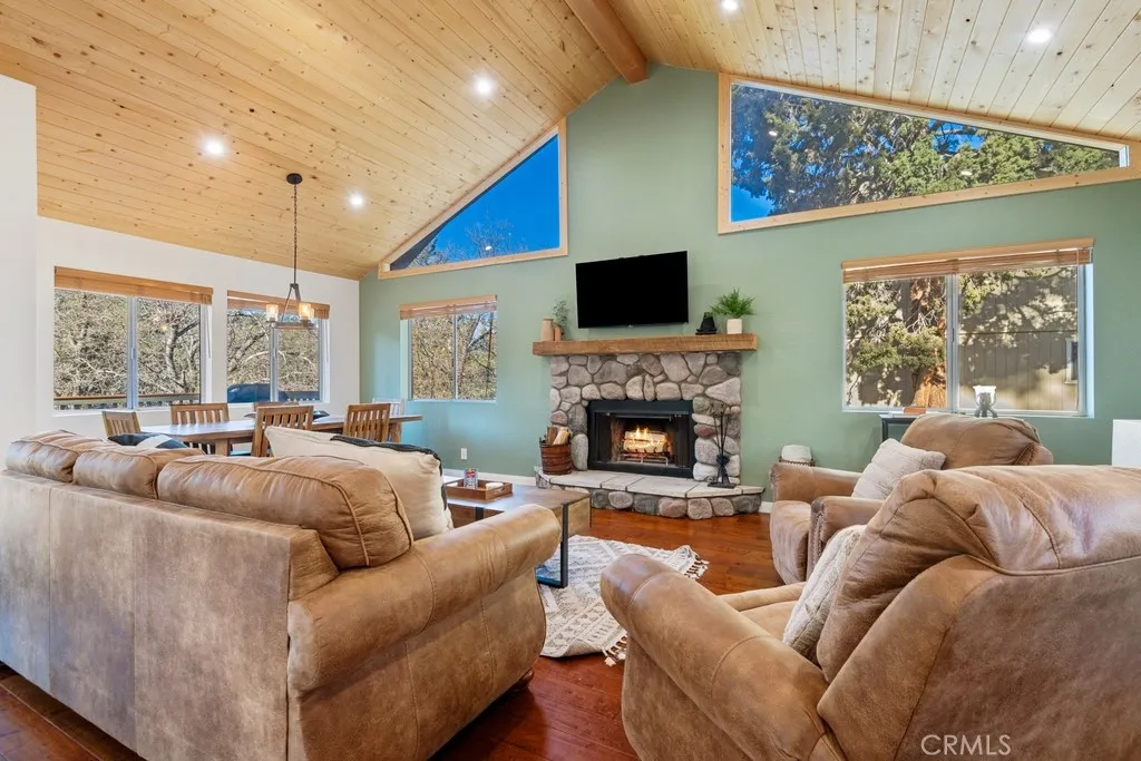 1218 Siskiyou Drive, Big Bear Lake, California 92315 home-pic-8