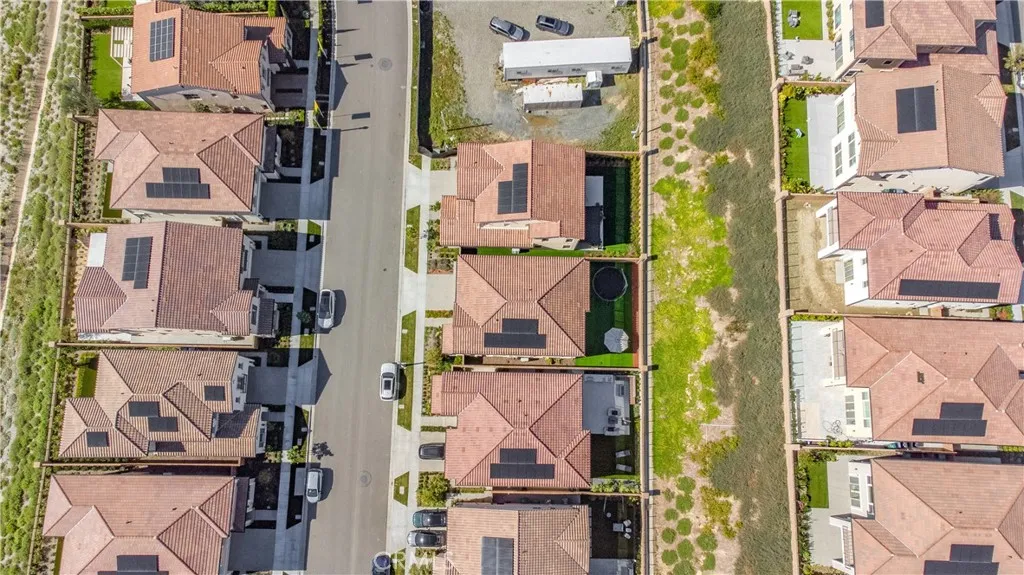 100 Bright Star, Irvine, California 92618 home-pic-45