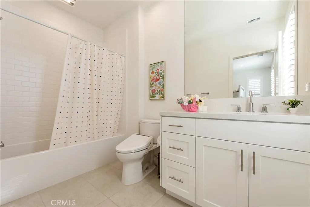 100 Bright Star, Irvine, California 92618 home-pic-37