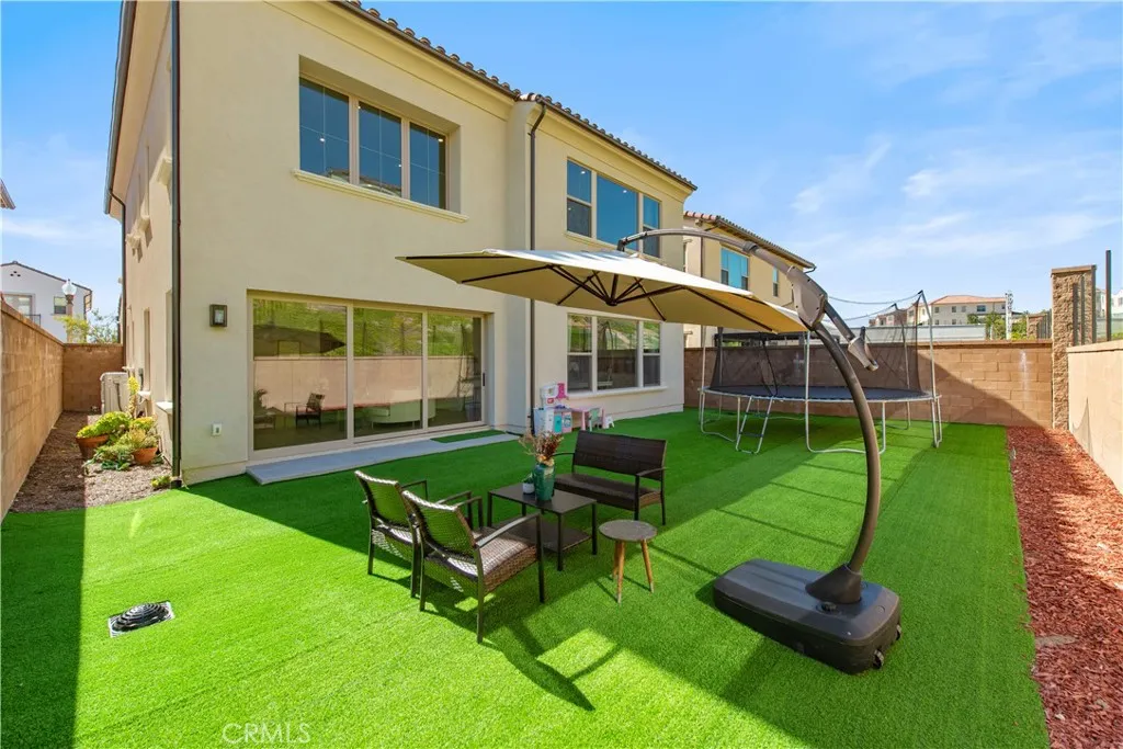 100 Bright Star, Irvine, California 92618 home-pic-40