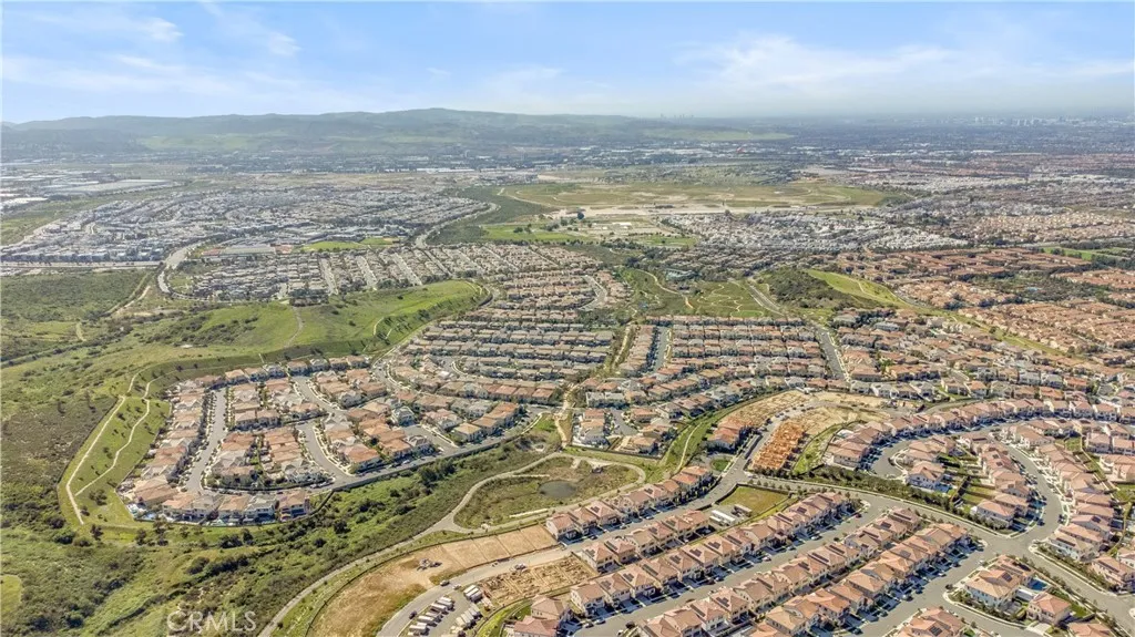 100 Bright Star, Irvine, California 92618 home-pic-47