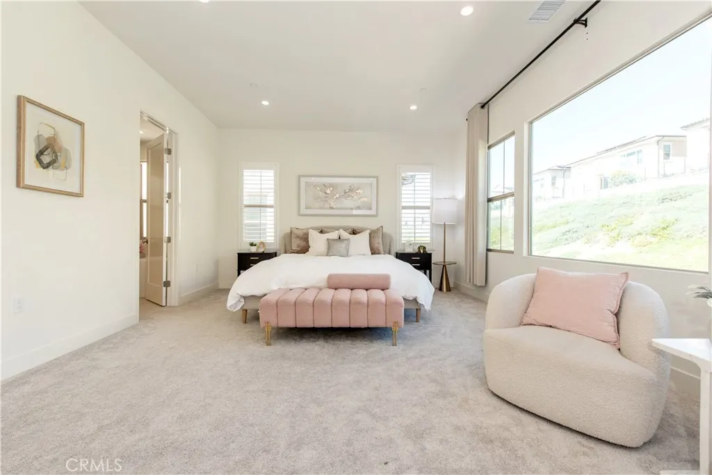100 Bright Star, Irvine, California 92618 home-pic-25