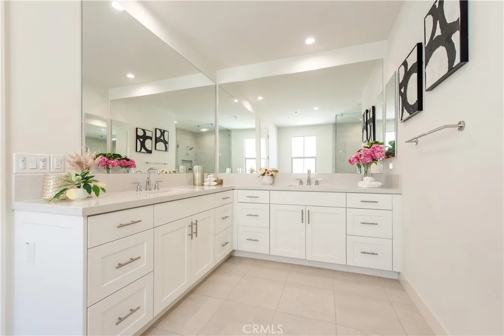 100 Bright Star, Irvine, California 92618 home-pic-29