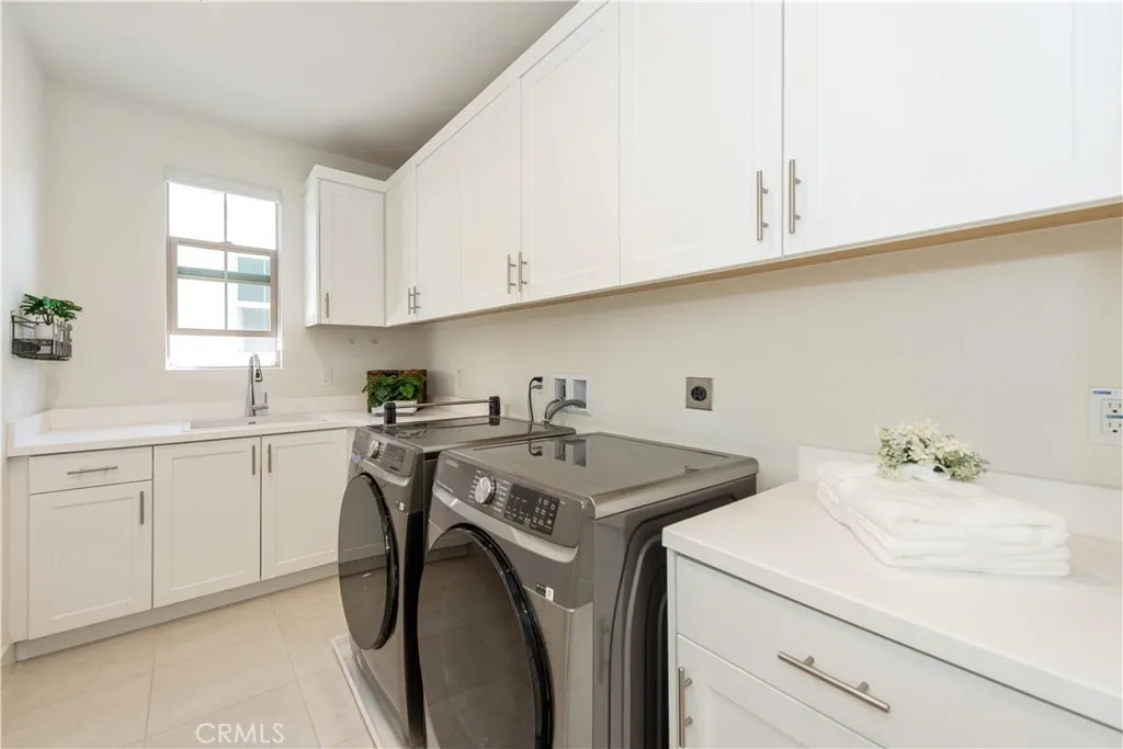 100 Bright Star, Irvine, California 92618 home-pic-38