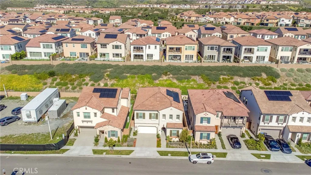 100 Bright Star, Irvine, California 92618 home-pic-43