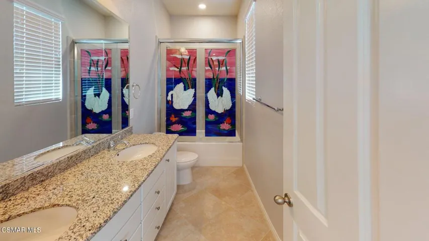Curt-Sommers-Bathroom