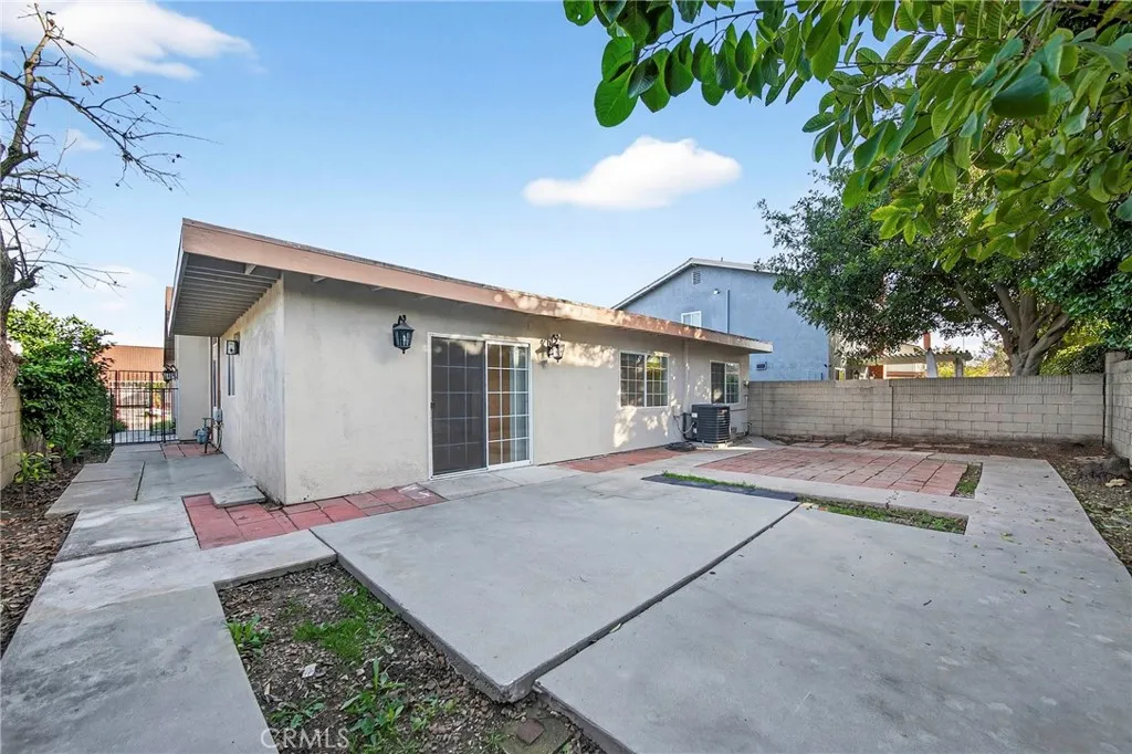 5267 Meadow Wood, Lakewood, California 90712 home-pic-37