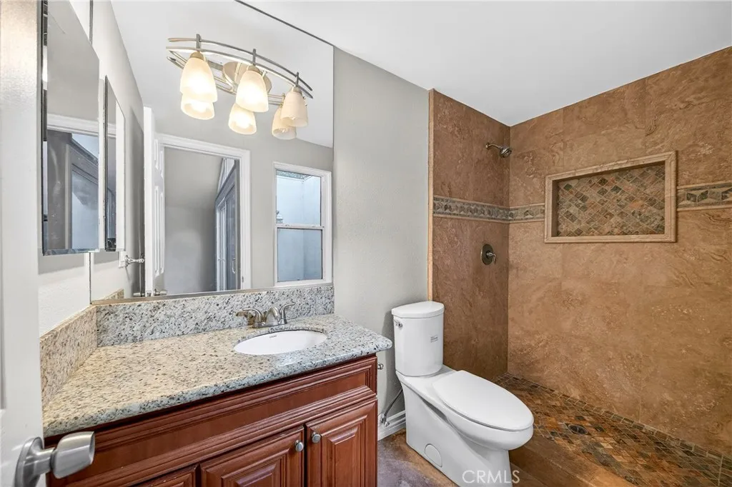 5267 Meadow Wood, Lakewood, California 90712 home-pic-25