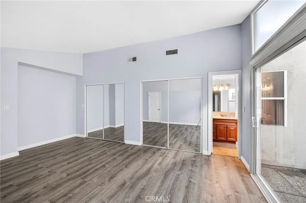 5267 Meadow Wood, Lakewood, California 90712 home-pic-24