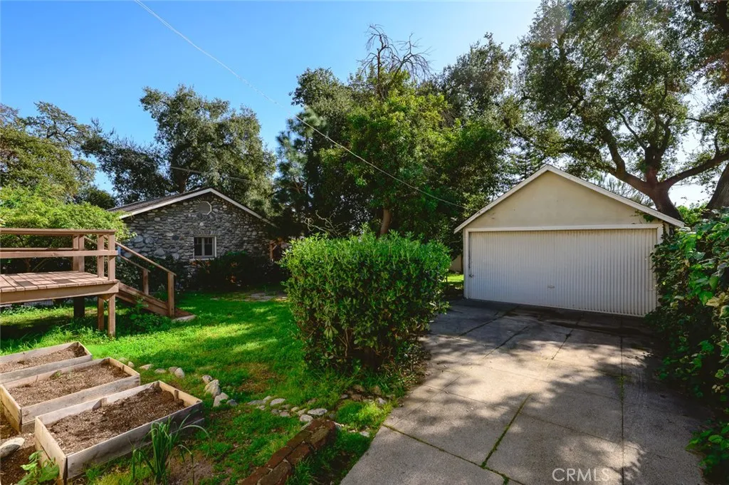 2038 Oakwood Street, Pasadena, California 91104 home-pic-26