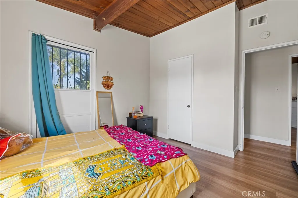 5902 N Viceroy, Azusa, California 91702 home-pic-15
