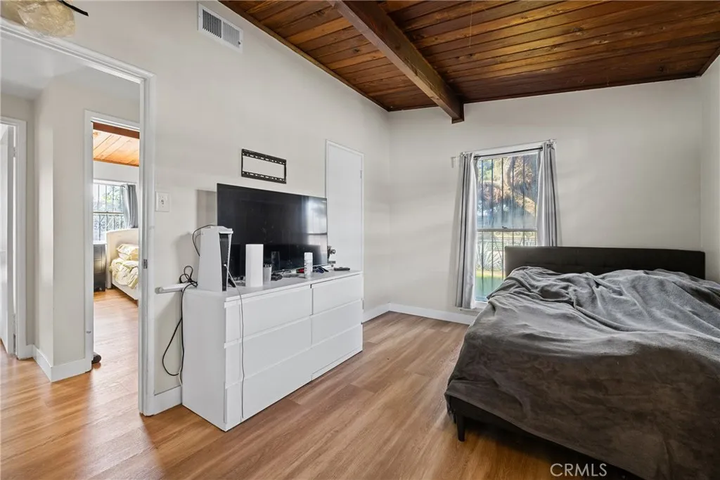 5902 N Viceroy, Azusa, California 91702 home-pic-16