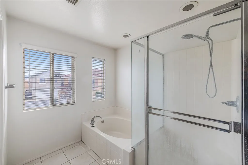 24650 Montevista, Valencia, California 91354 home-pic-8